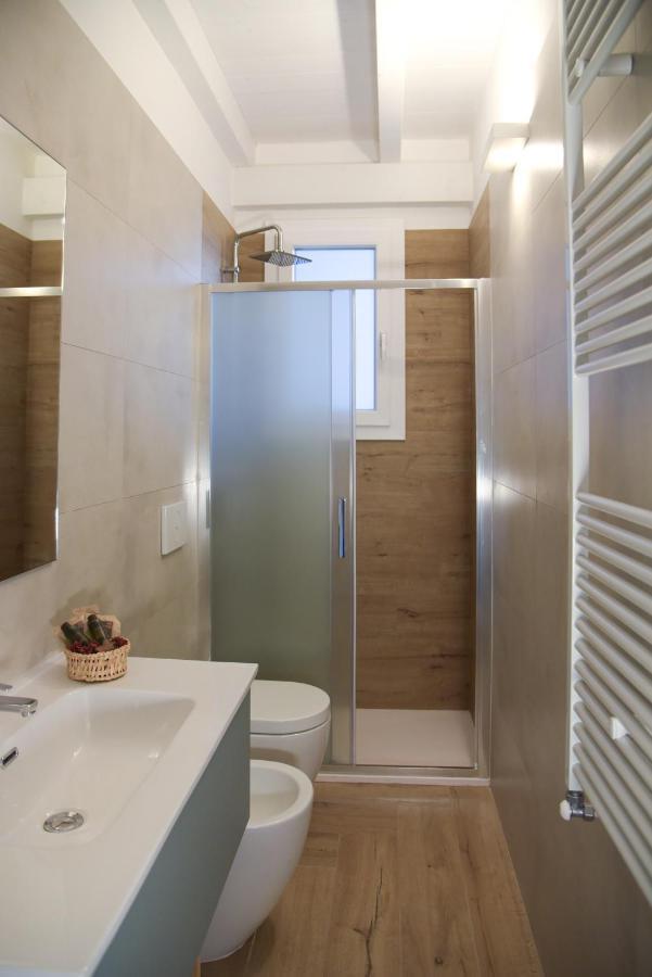 Serenity Apulian Rooms Trepuzzi Buitenkant foto