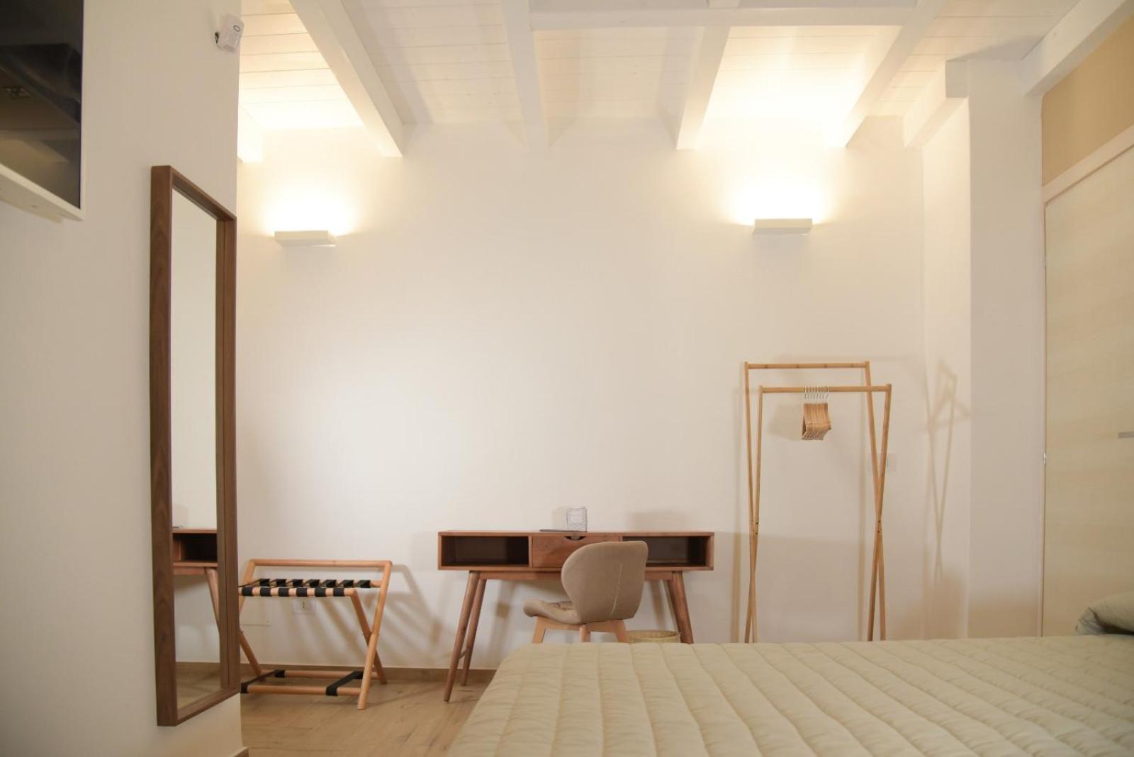 Serenity Apulian Rooms Trepuzzi Buitenkant foto